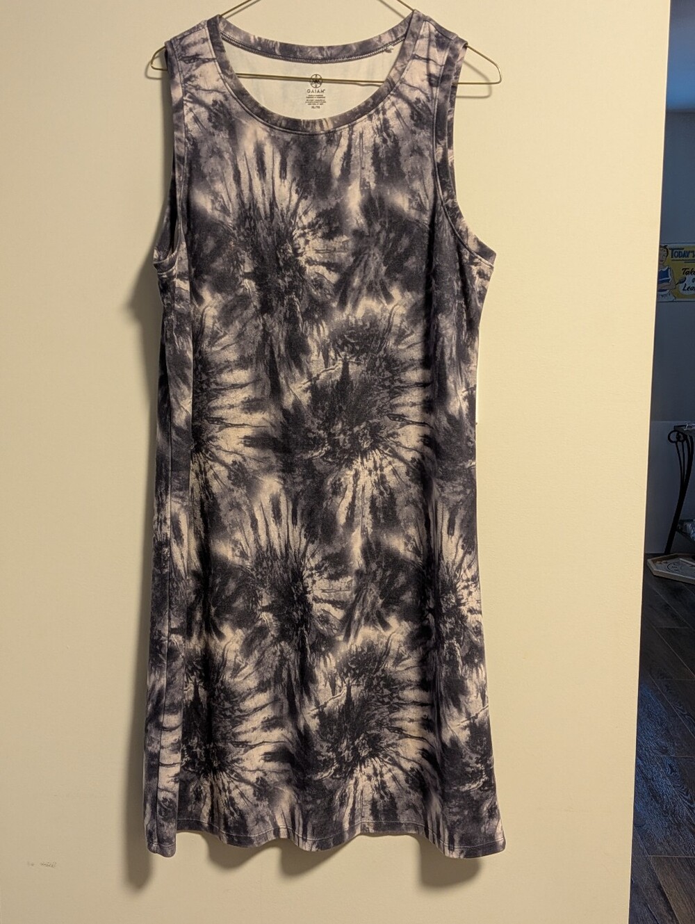 Multi-Coloured Gaiam Women's Shift Dress. Sleeveless. Tye Dye, Starburst Pattern